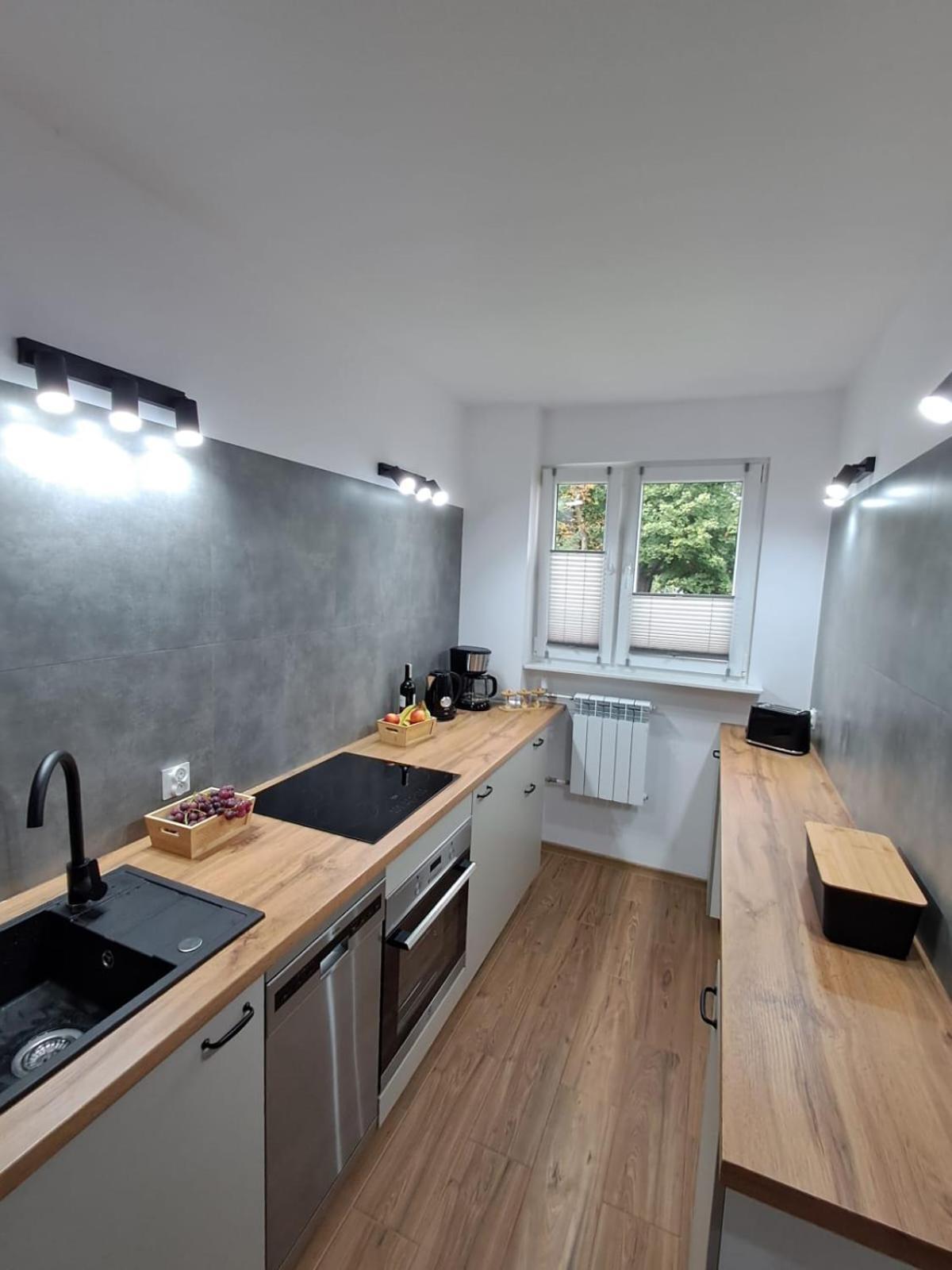 Apartament Przy Stawach Grodzisk Mazowiecki Extérieur photo